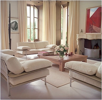 Elegant living
                    room in a home in